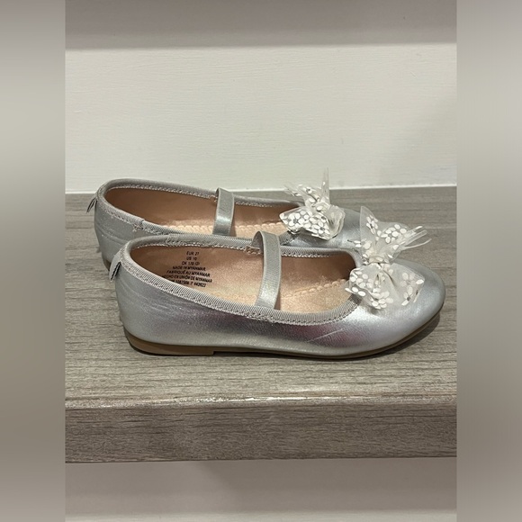 EUC girls ballet flats with bow. Toddler size 10 T - Picture 5 of 5